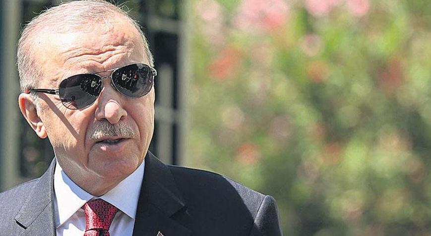 Cumhurbaşkanı Erdoğan'dan A Milli Kadın Voleybol Takımı'na tebrik