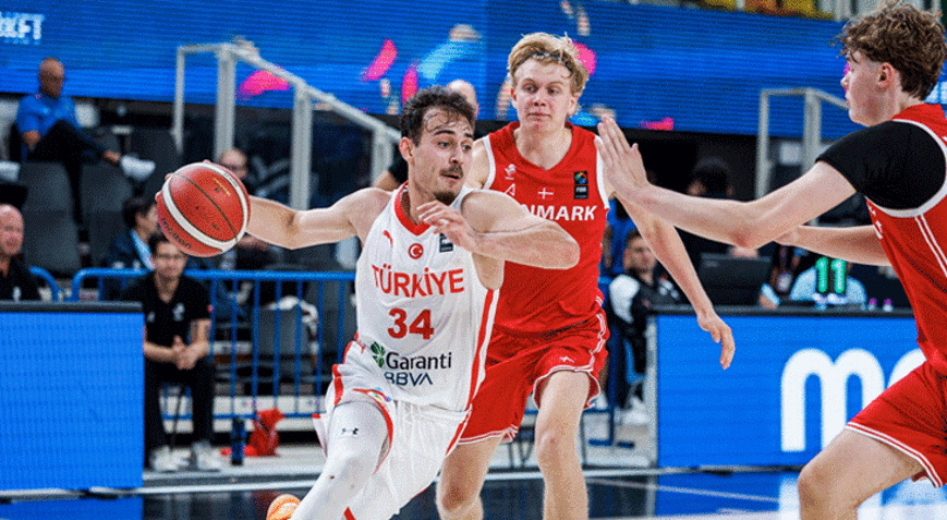 Türkiye U18 Erkek Basketbol Takımı Danimarkayı devirdi