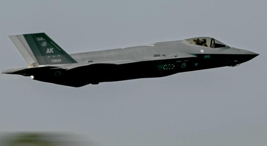 Yunanistanı korkutan F-35 ihtimali Türkiye ile Çini kıyasladılar: 6 tane bile yeter