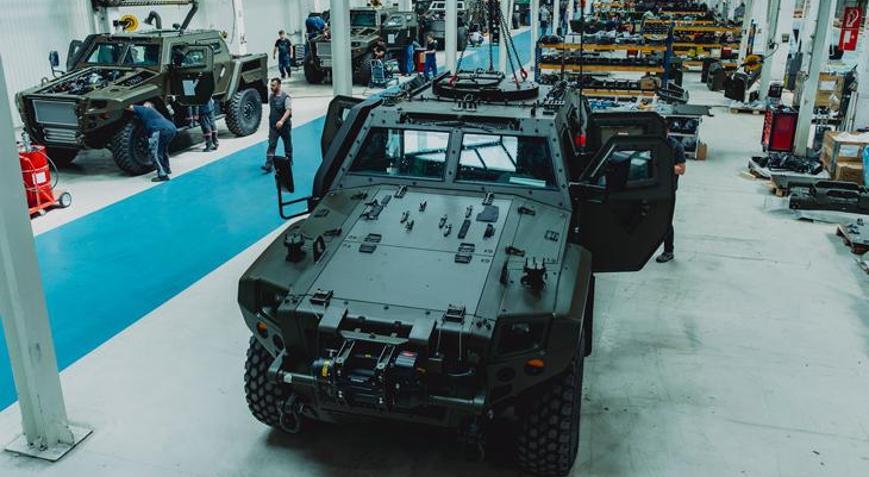 COBRA II 4x4 zırhlı araçların Romanyaya teslimatı başladı