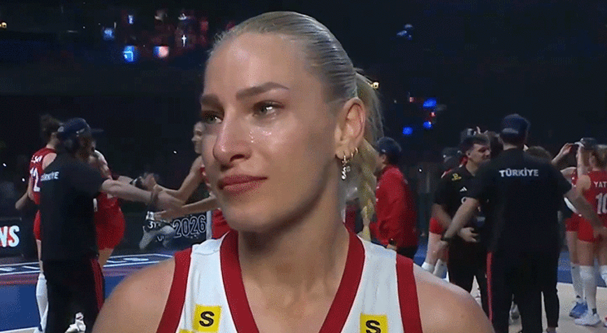 Gizem Örge şampiyonluk sonrası gözyaşlarını tutamadı