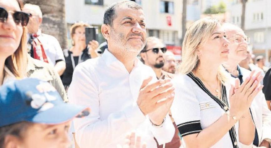 YENi Parti’ye başkan akını YENi Parti’ye başkan akını