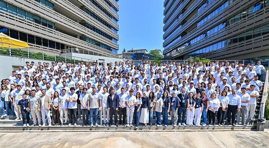 252 genç yetenek kariyerlerine ilk adımı attı