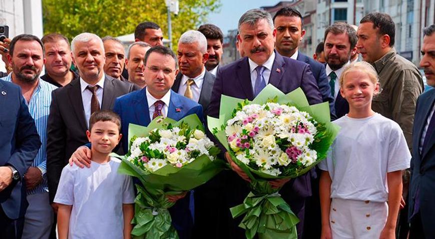 Adalet Bakanı Gürlek ve İçişleri Bakanı Çiftçi Esenyurt’ta