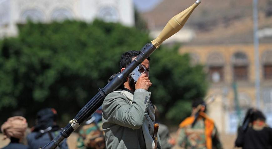 Yemende Husiler ile hükümet güçleri arasında çatışma Ölüler var