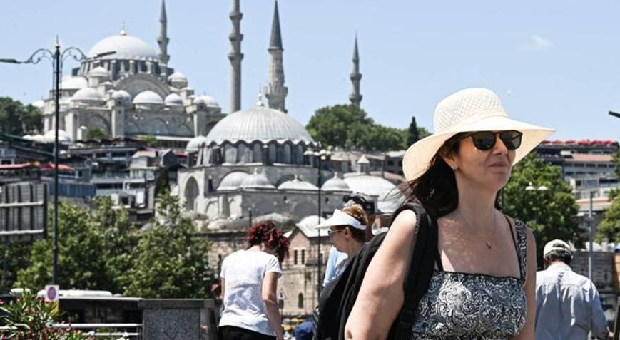 İstanbulda sıcak havaya mola Tarih verildi; hava bir anda değişecek, poyraz serinliği geliyor