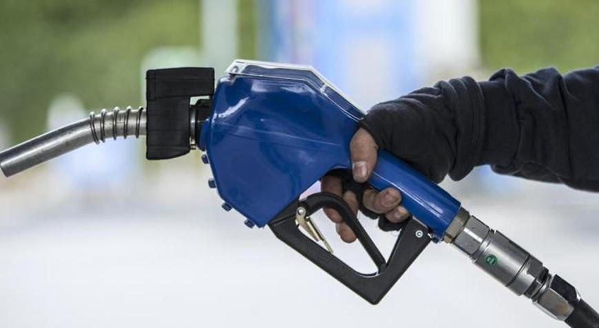 Ağustosta motorine ÖTV yok Eşel Mobil sistemi sona erdi; kademeli sistem geldi