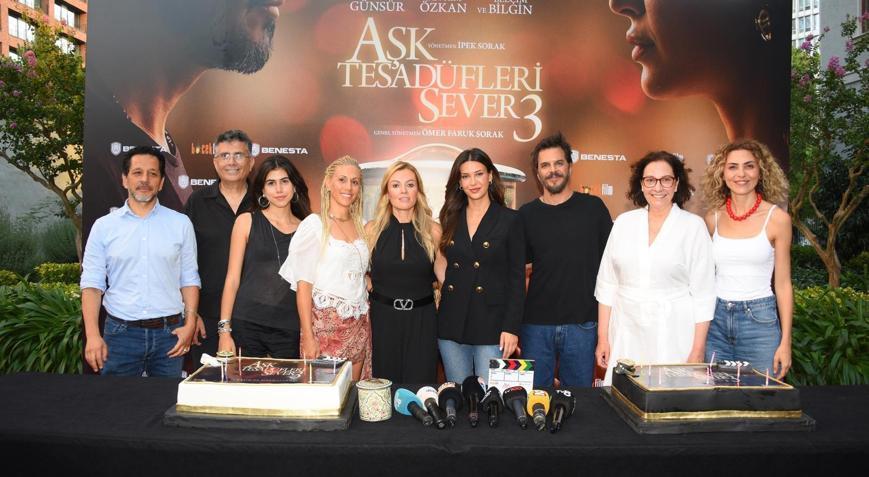 Benesta’nın ortak yapımcılığını üstlendiği “Aşk Tesadüfleri Sever 3”ün çekimleri tamamlandı