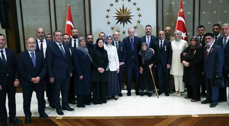 Bakan Göktaştan Cumhurbaşkanı Erdoğanın şehit aileleri ve gazileri kabulüne ilişkin paylaşım