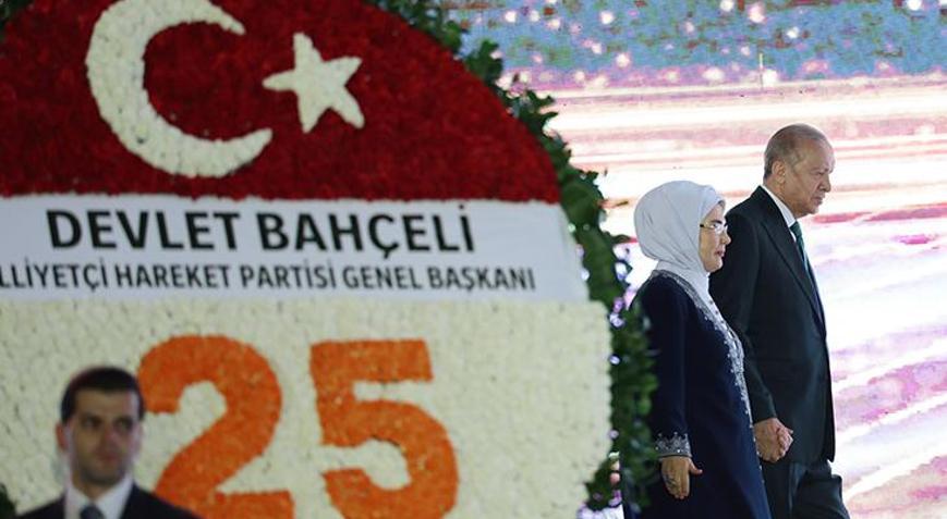 AK Partide 25. yıl coşkusu Dev mitinge 100 binden fazla kişi katıldı