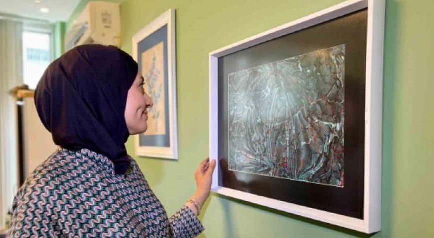 Ebru sanatına modern yorum
