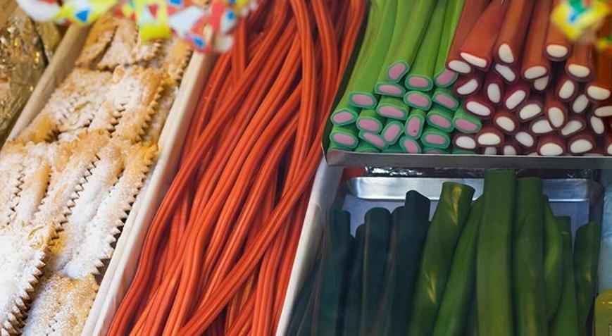 Çocukların elindeki gizli tehlike Obezite riskini artırıyor, ülkedeki şekerin büyük kısmını oluşturuyor