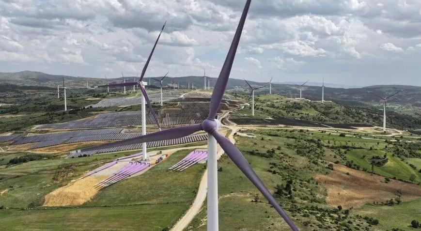 Türkiyenin elektrik kurulu gücündeki son bir yıldaki artışın yüzde 88i yenilenebilir kaynaklardan geldi
