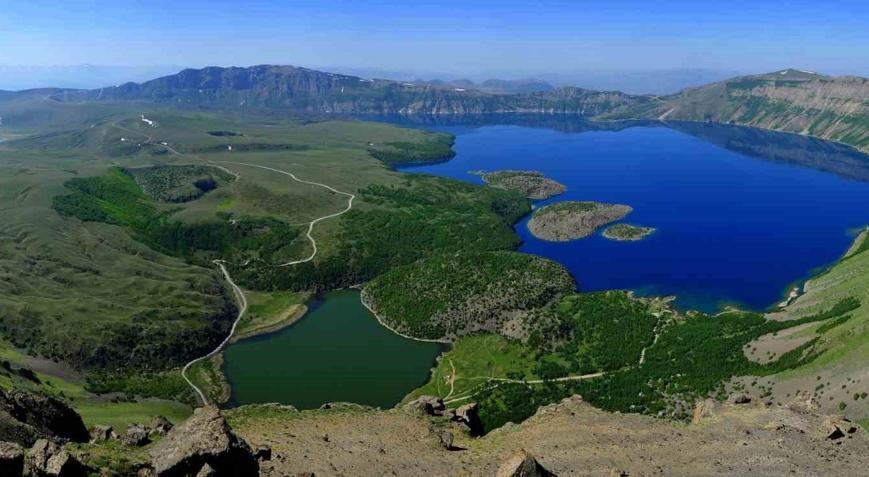 Bitlisin üç ilçesinin sınırlarındaki alan Nemrut Kalderası Milli Parkı ilan edildi