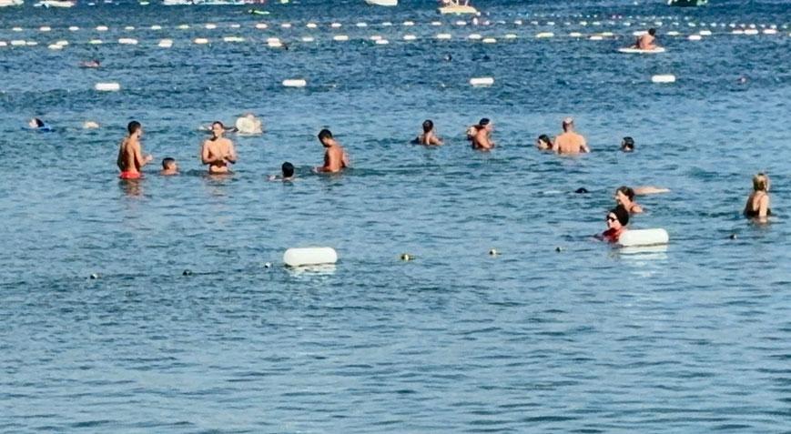 Termometreler çıldırdı Herkes denize döküldü: 50 derece gibi hissediyoruz