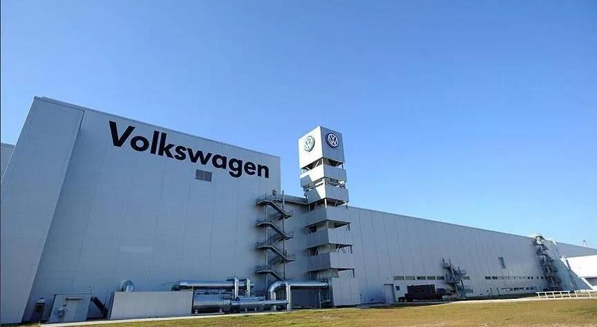 Alman devi binlerce kişiyi işten çıkarmayı planlıyor Kriz büyüyor: Çalışanlar ve şirket karşı karşıya