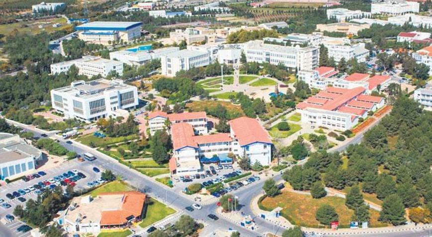 Rumların haseti sürüyor Önce Barcelona şimdi üniversiteler
