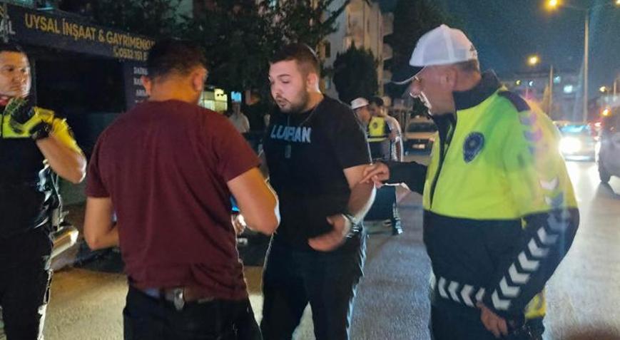 Trafik uygulamasını görünce aracını bırakıp kaçan sürücüye 240 bin lira para cezası