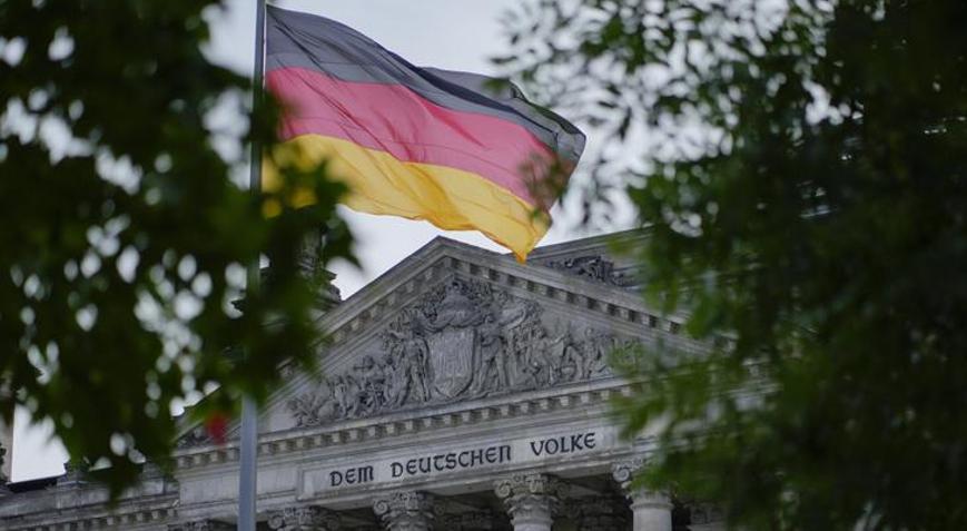 Reports: Germany is preparing a wide sanctions package against Russia