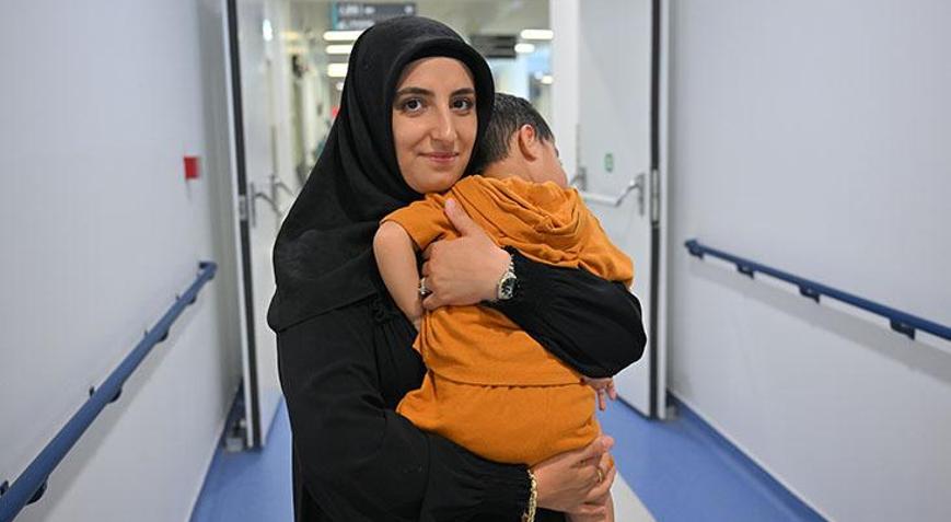 Milyonda bir kişide görülüyor 33 yaşındaki anne morluklarından kurtuldu: 12 yıllık büyük özlem