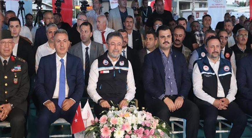 Bakan Yumaklı, İzmir’den ‘Vira Bismillah’ dedi