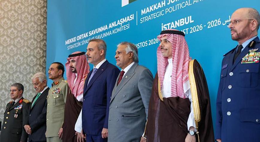 İsrail ve Yunanistanda Mekke İttifakı endişesi Kulisleri karıştıran 6-7 ülke iddiası: Haritalar baştan çiziliyor