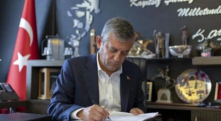 Özgür Özel’den vekillere talimat: Sahadan ayrılmayın