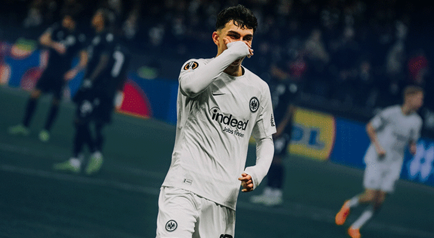 Fenerbahçede Can uzun için kıran kırana pazarlık Transferde kritik saatler