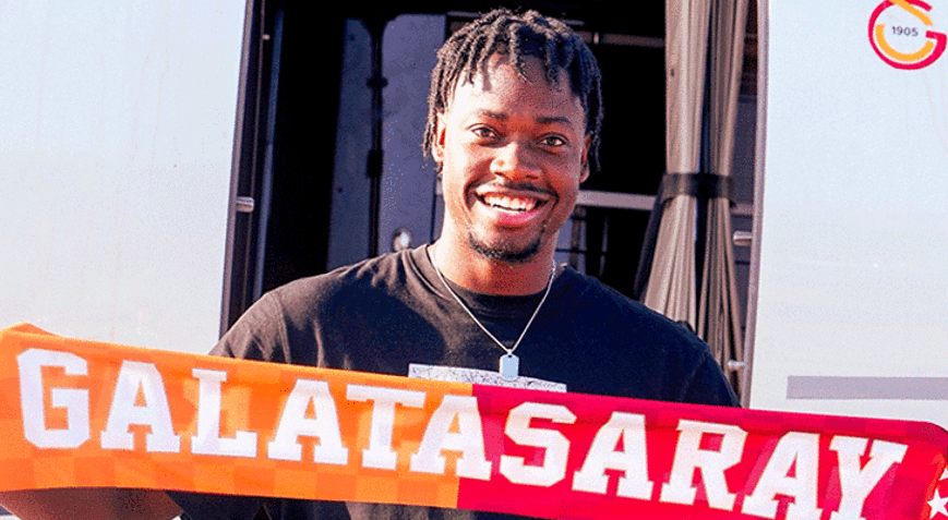 Galatasarayın yeni transferi Bitshiabu için çarpıcı sözler Marco Rose: Avrupanın en iyi sol stoperi