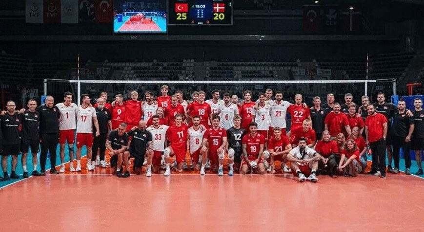 A Milli Erkek Voleybol Takımı, hazırlık maçında Danimarkayı yendi
