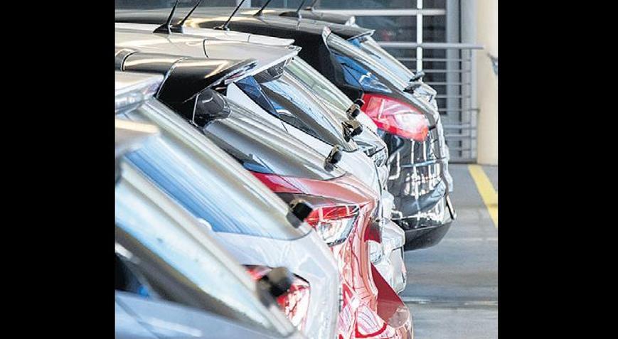 Otomotiv pazarı yüzde 12 daraldı