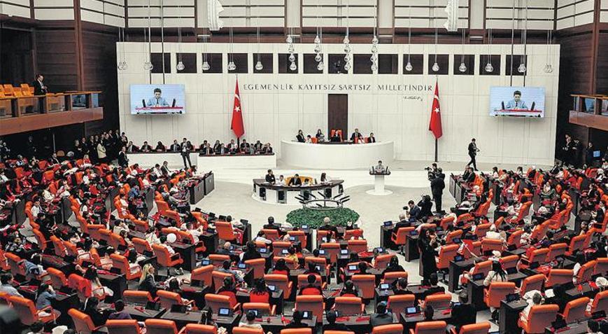 Öcalan’a resmi görev yok