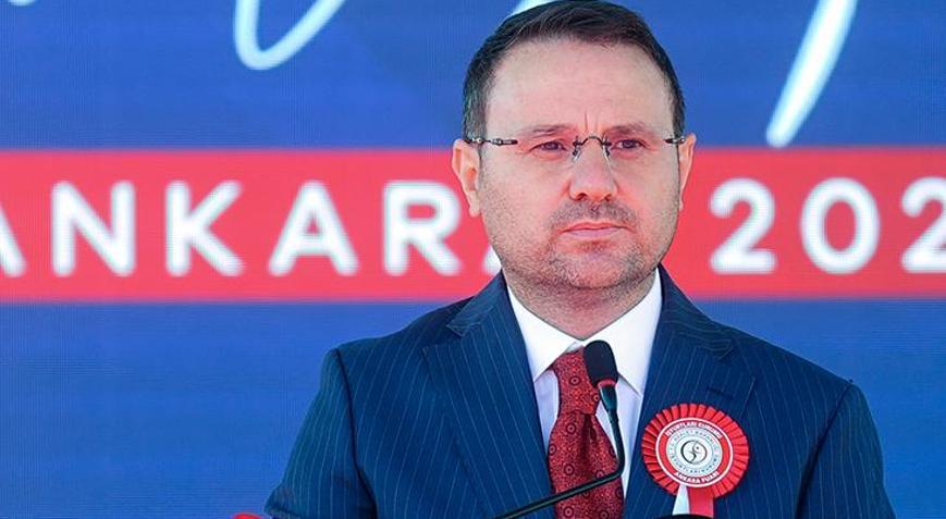 Bakan Gürlekten yeni anayasa açıklaması