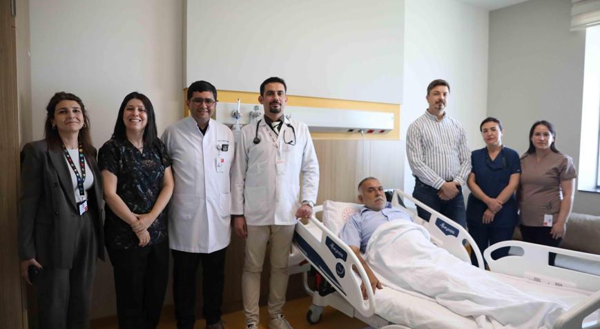 Açık kalp ameliyatı geçirmişti Kalbindeki delik Türkiye’de ilk kez uygulanan yöntemle kapatıldı