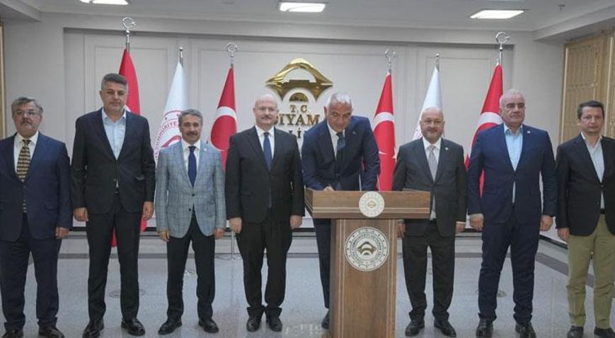 Bakan Ersoy Adıyamanda: Kommagene’nin kadim kenti Perre’de çalışmalar sürüyor