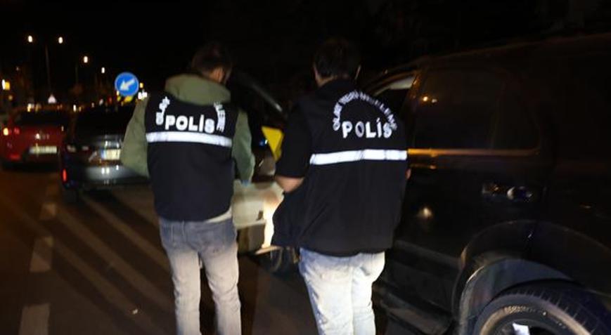 Nevşehirdeki silahlı saldırının şüphelileri, devriye ekibinin durdurduğu plakasız araçta yakalandı