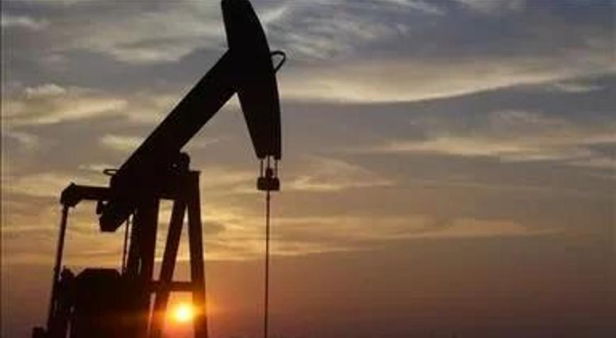 Brent petrolün varili 98 dolardan işlem görüyor