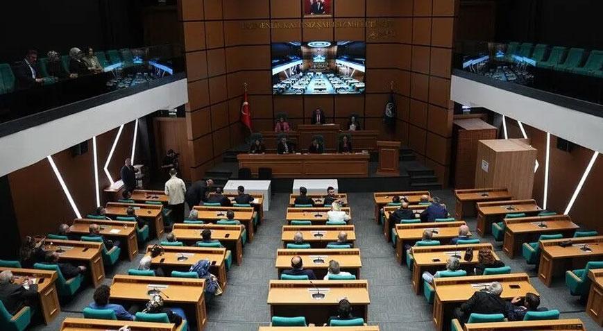 Üsküdarda 4. turda sonuçlandı Gültekinin seçilmesinin ardından ilk mesaj