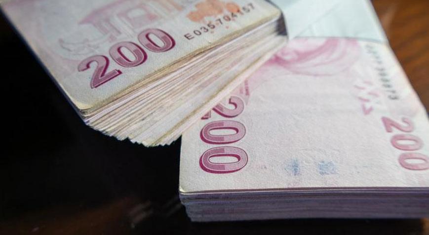 Ev almak isteyenler dikkat: Konut kredilerinde düşüş başladı