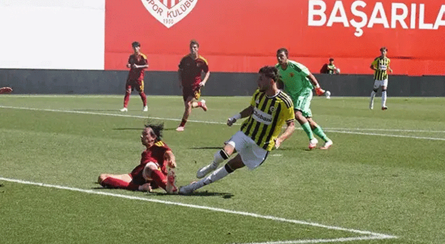 Fenerbahçe U19 Roma U19 karşısında sonunu getiremedi