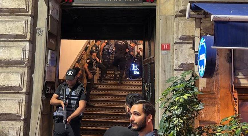 Beyoğlu ve Şişli’de gece kulüpleri, masaj salonları ile derneklere denetim