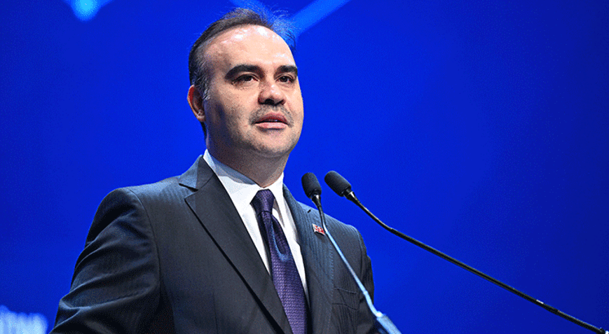 Bakan Kacırdan tekstil sektöründe yeşil ve dijital dönüşüm mesajı
