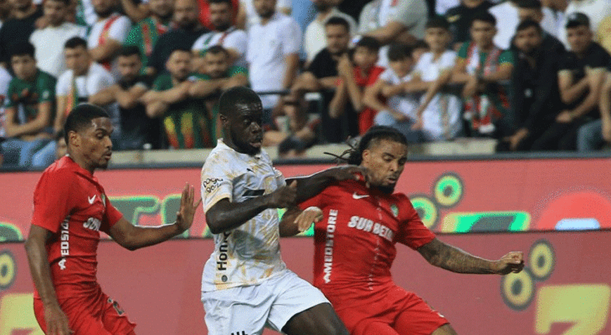 Süper Ligde Amedspor, Başakşehiri farklı geçti