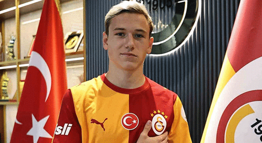Galatasarayın yeni transferi Aleksey Batrakov için mesaj: Sahada gerçek bir lider olabilir