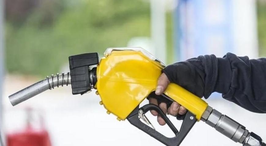 TABELA DEĞİŞİYOR MOTORİNE İNDİRİM GELİYOR Motorine kaç lira indirim gelecek İstanbul-Ankara-İzmir güncel akaryakıt fiyatları...