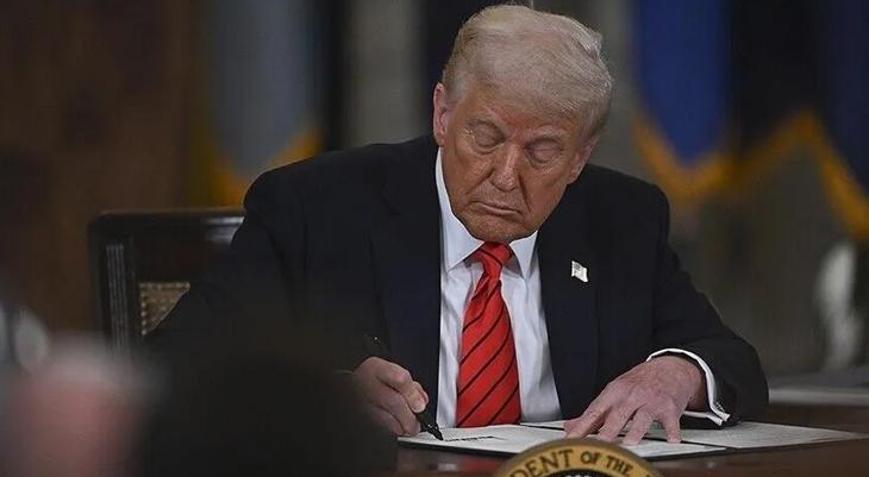 Trump imzayı attı: Bundan sonra yapay zeka değil süper zeka denecek