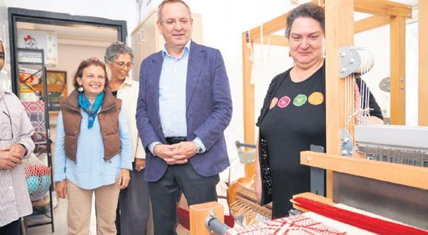 Kadın emeğiyle hayat buluyor