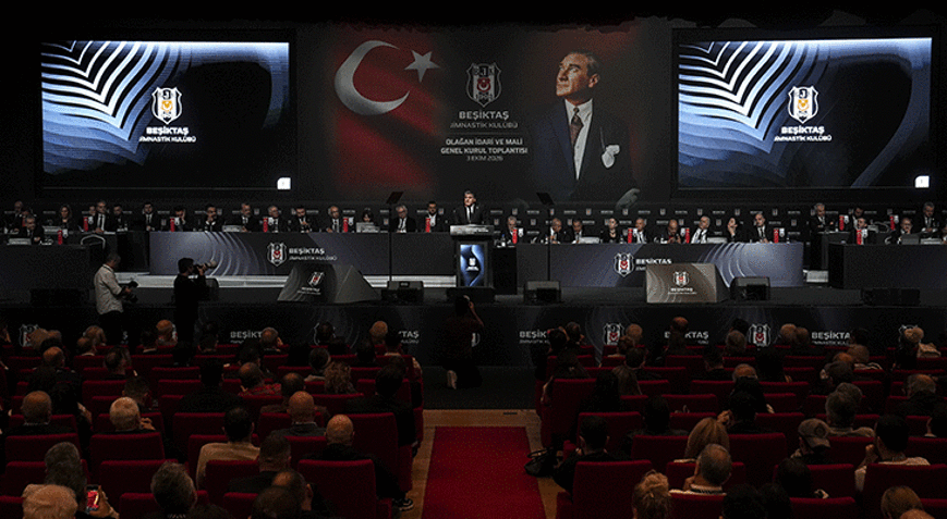 Beşiktaş Başkanı Serdal Adalı, İdari ve Mali Genel Kurulda ibra edildi
