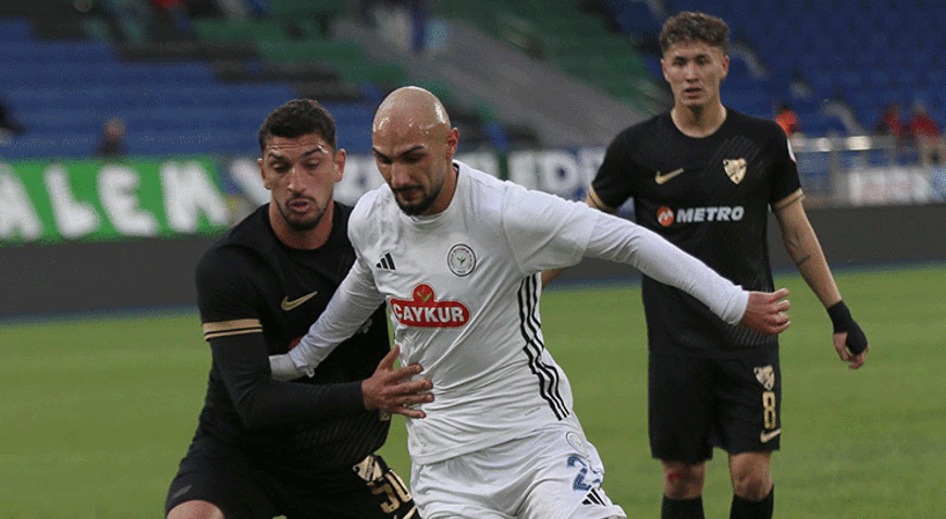 Rizespor hazırlık maçında Bolusporu 3-0 mağlup etti