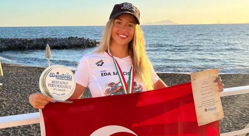 Catalina Kanalı’nı rekorla yüzdü